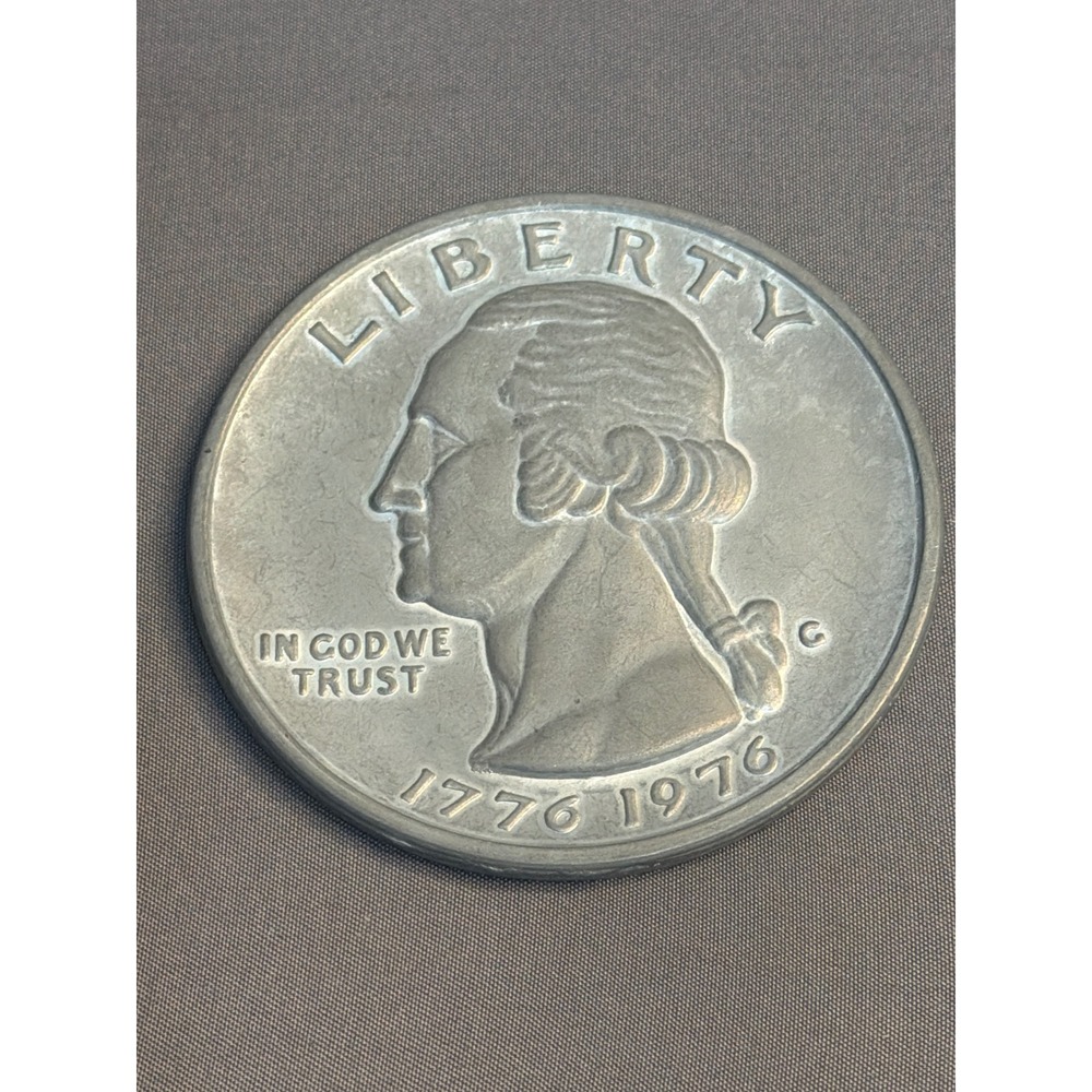 Vintage Oversized 1776-1976 Bicentennial Quarter Novelty Coin Paperweight 3 Inch